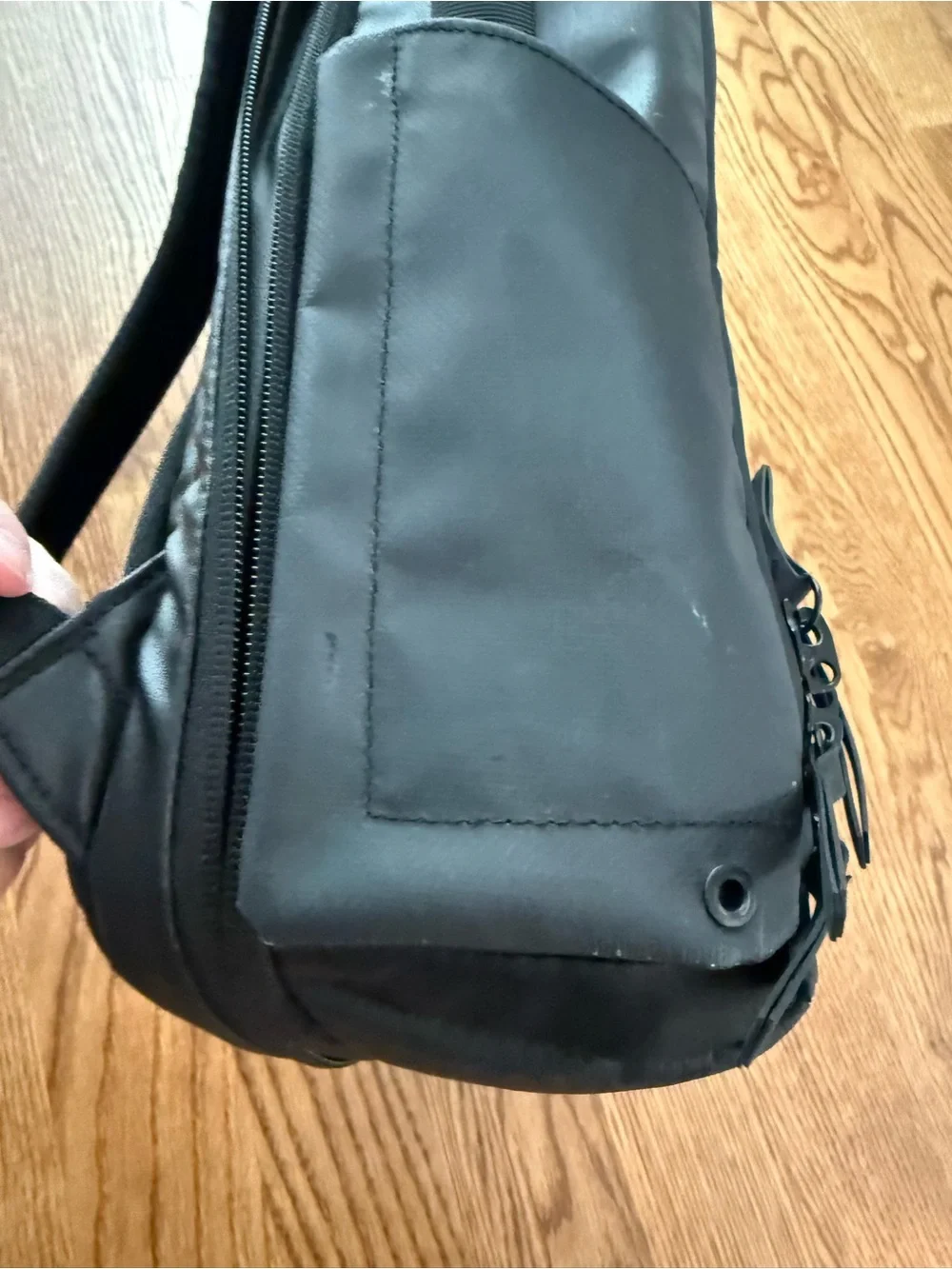Nomatic travel pack